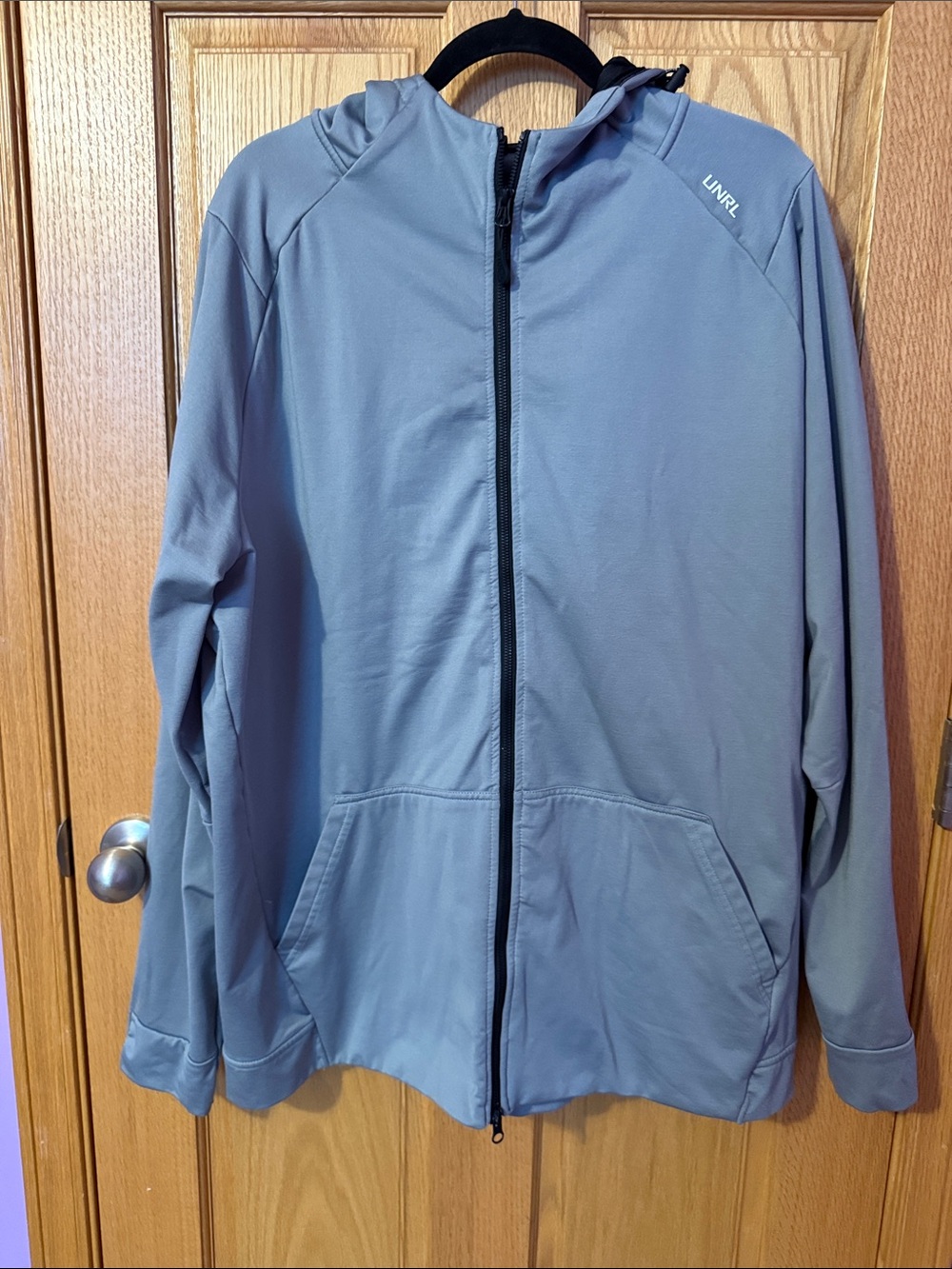 UNRL Men's Light Gray Full-Zip Hooded Jacket
